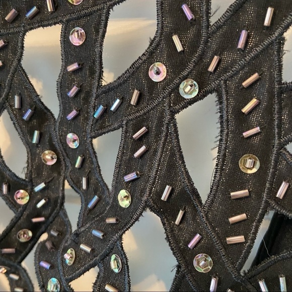 Ignite Evenings | Black Midi Length Embellished Sweetheart Formal Dress Size 10 - Picture 9 of 16